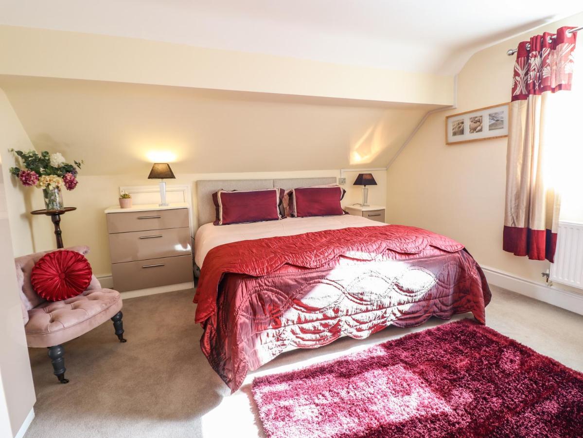 Maesbury Manor Villa Oswestry Exterior photo